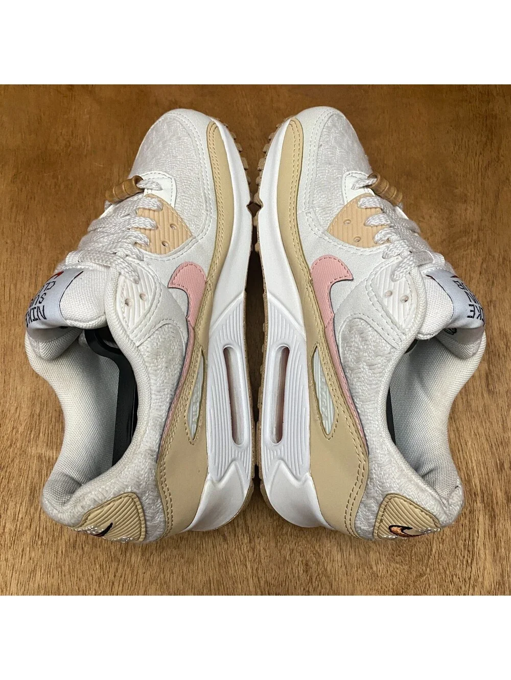 Nike Air Max 90 SE Shoes Womens Size 7 Sun Club Sail Arctic Orange DJ9997-101